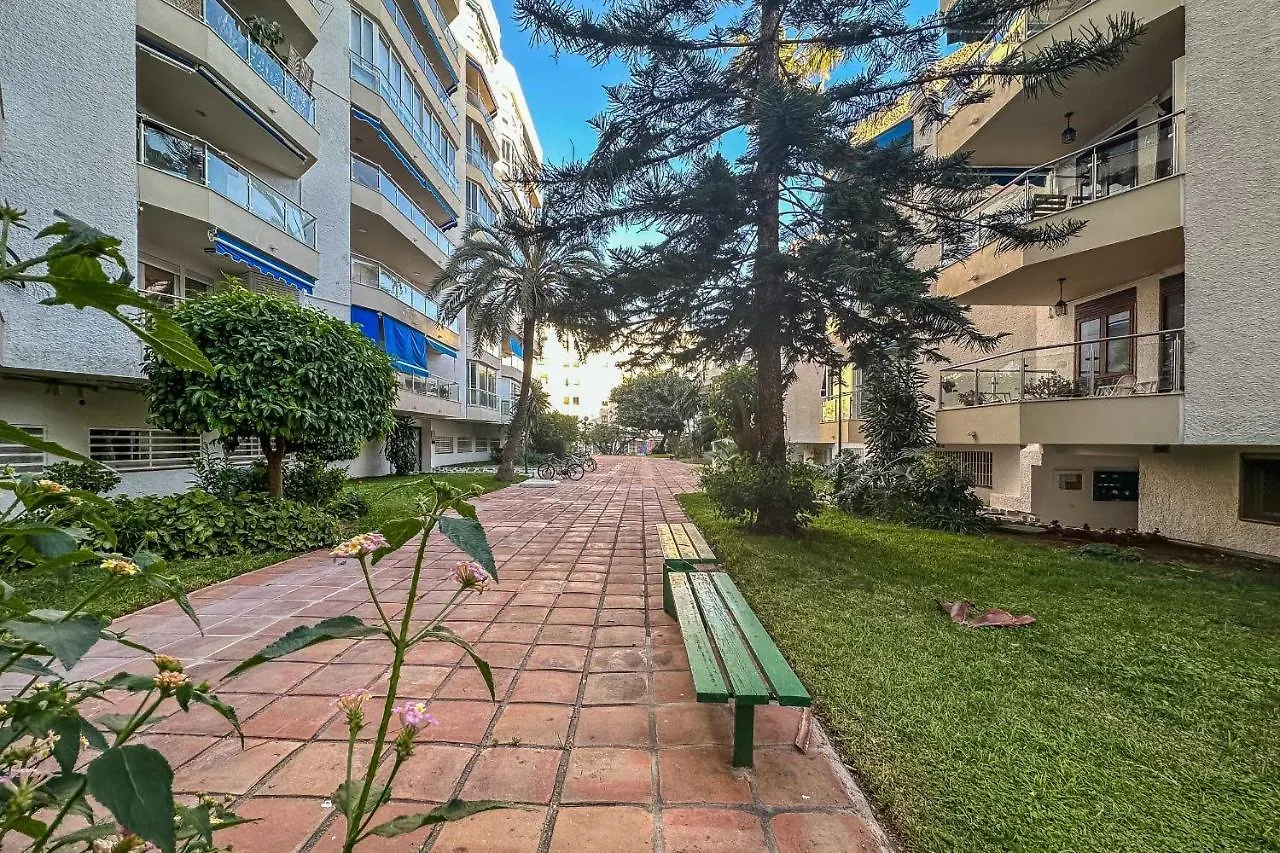 Apartment Apartamentos Dr28 A 250 M De La Playa Fuengirola