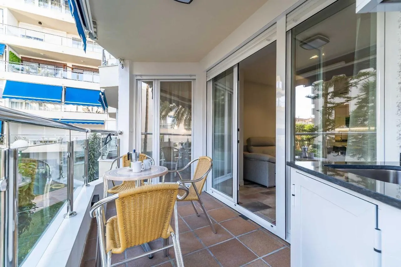 Apartamentos Dr28 A 250 M De La Playa Fuengirola Spain